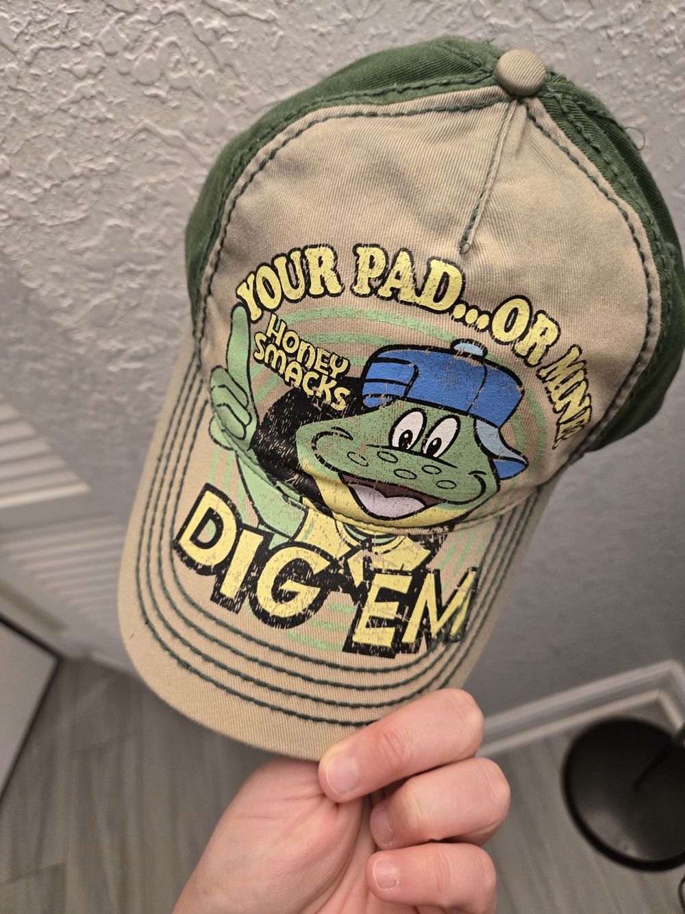 Vintage Kellogg's Honey Smacks "Your Pad... Or Mine? Dig 'Em" snapback hat